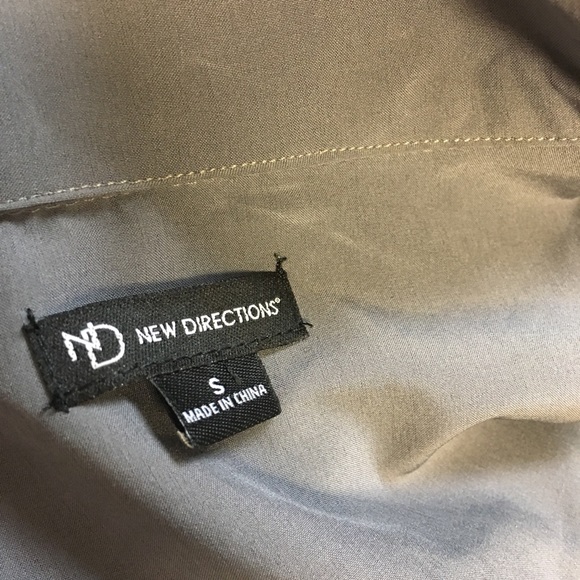 Top - Picture 3 of 3